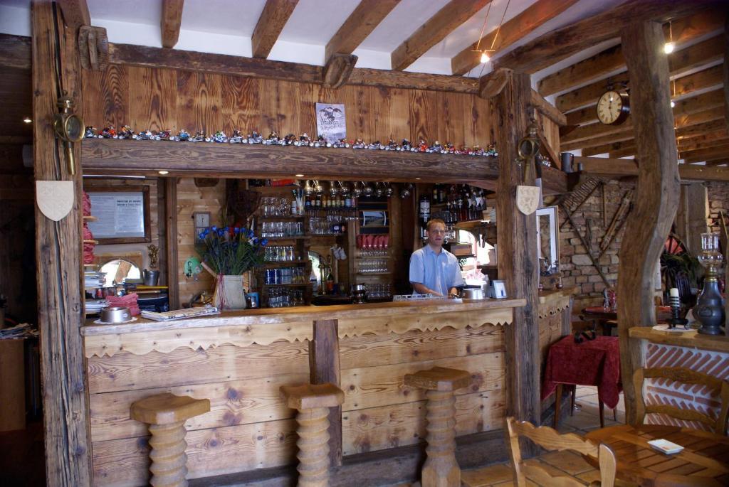 ホテル Le Relais De L'Abbaye トゥールニュ エクステリア 写真