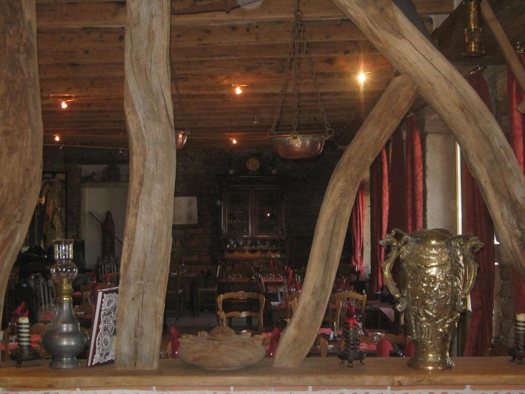 ホテル Le Relais De L'Abbaye トゥールニュ エクステリア 写真